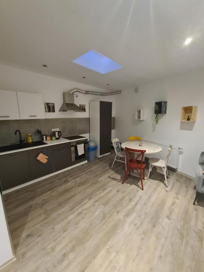Apartment Fuer Monteure Nr 1 Kassel Esterno foto