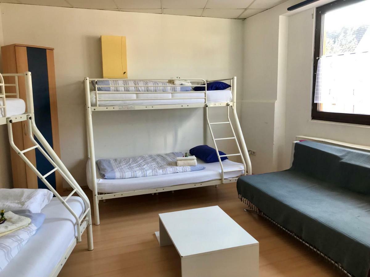 Apartment Fuer Monteure Nr 1 Kassel Esterno foto